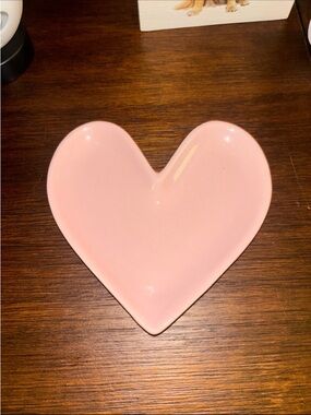 Pink Heart Ceramic Dish - Elegant Home Accent